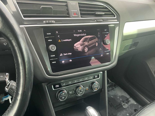 2017 volkswagen tiguan 1.4 tsi dsg blue motiontechnology lounge personenauto - afbeelding 11 van  40