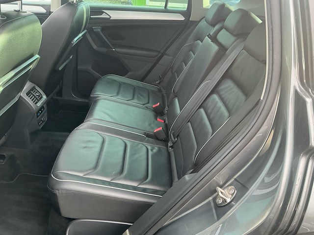 2017 volkswagen tiguan 1.4 tsi dsg blue motiontechnology lounge personenauto - afbeelding 16 van  40