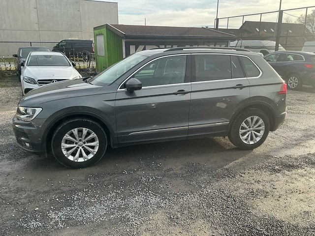2017 volkswagen tiguan 1.4 tsi dsg blue motiontechnology lounge personenauto - afbeelding 23 van  40