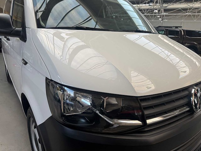 2017 volkswagen transporter - 204pk - afbeelding 2 van  18