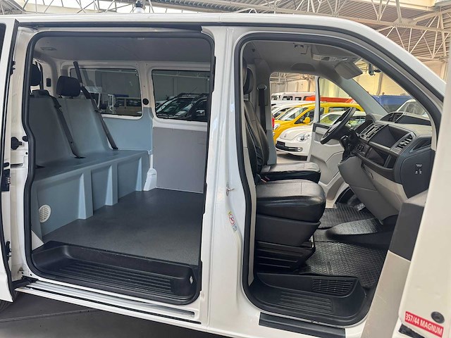 2017 volkswagen transporter - 204pk - afbeelding 8 van  18