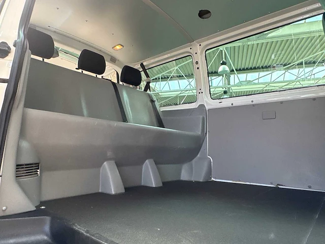 2017 volkswagen transporter - 4x4 - 102000km - afbeelding 8 van  17