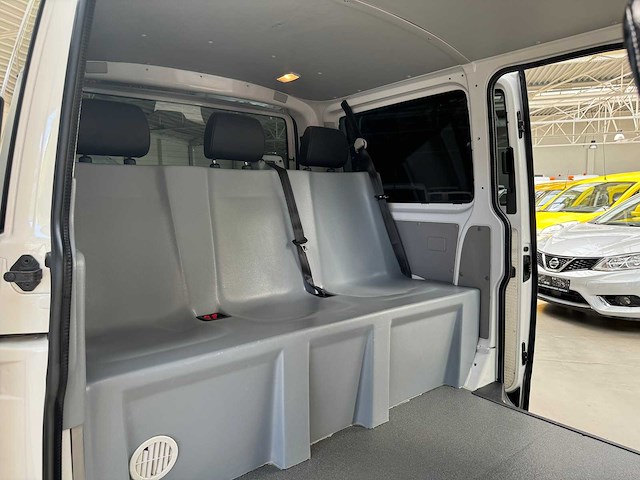 2017 volkswagen transporter kombi 4x4 minibus - afbeelding 20 van  23