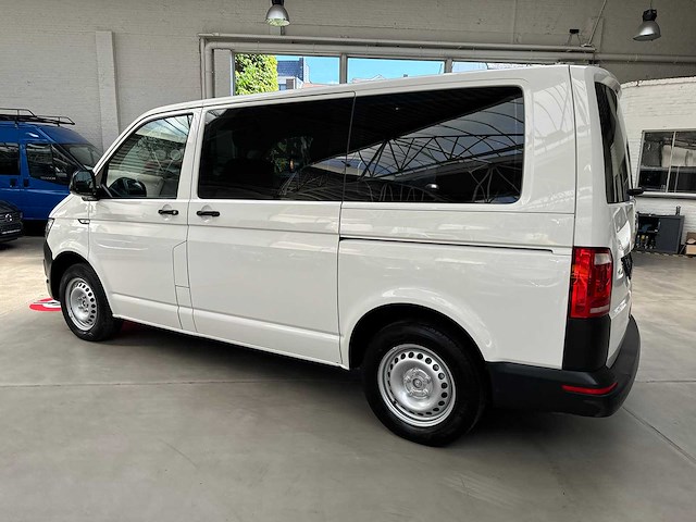 2017 volkswagen transporter kombi 4x4 minibus - afbeelding 17 van  18