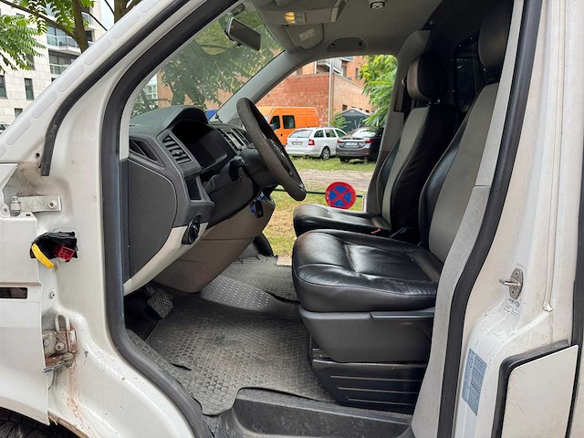 2017 volkswagen transporter kombi - afbeelding 49 van  90