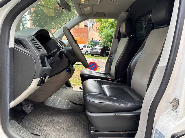 2017 volkswagen transporter kombi - afbeelding 84 van  90