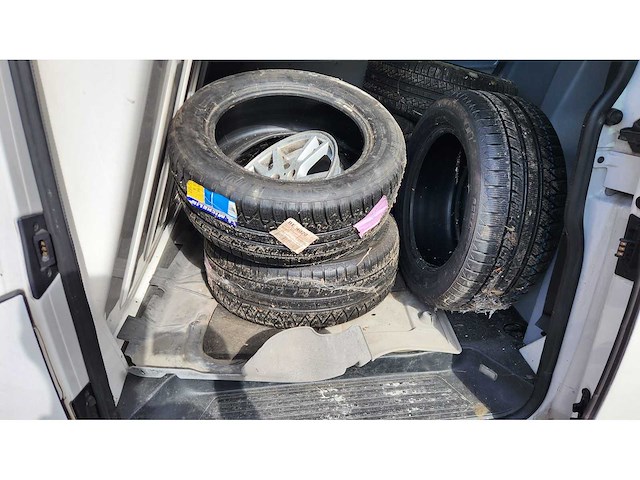 2017 volkswagen transporter kombi - afbeelding 8 van  49