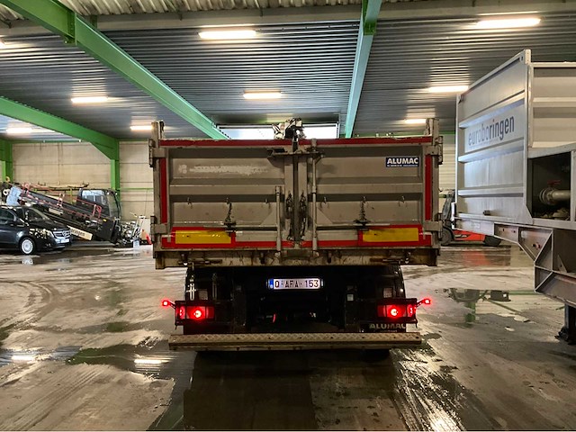 2017 volvo fh vta3t trekker met 2017 royen rs3h4 kraan, oplegger - afbeelding 2 van  55