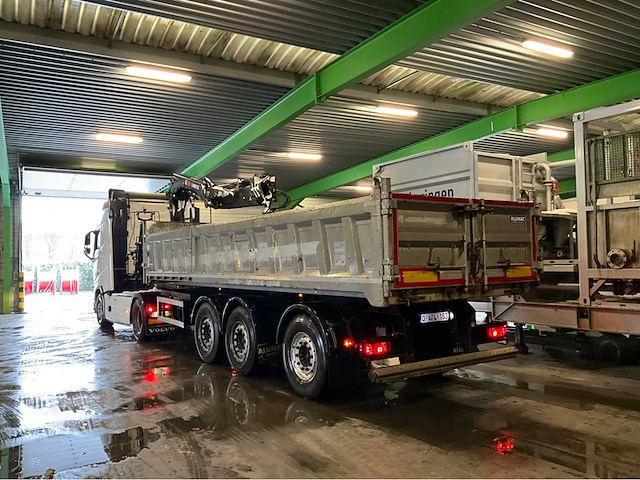 2017 volvo fh vta3t trekker met 2017 royen rs3h4 kraan, oplegger - afbeelding 3 van  55
