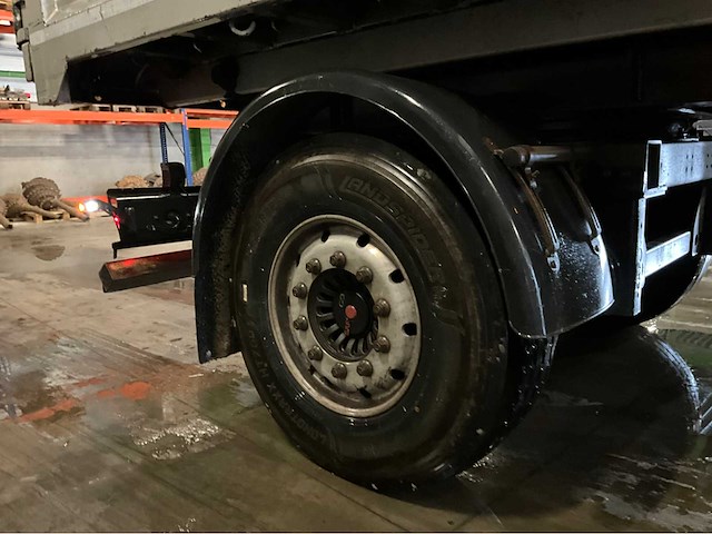 2017 volvo fh vta3t trekker met 2017 royen rs3h4 kraan, oplegger - afbeelding 9 van  55