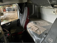 2017 volvo fh vta3t trekker met 2017 royen rs3h4 kraan, oplegger - afbeelding 24 van  55