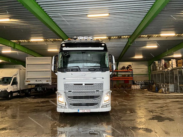 2017 volvo fh vta3t trekker met 2017 royen rs3h4 kraan, oplegger - afbeelding 23 van  55