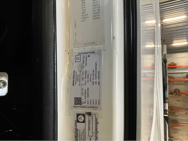 2017 volvo fh vta3t trekker met 2017 royen rs3h4 kraan, oplegger - afbeelding 39 van  55