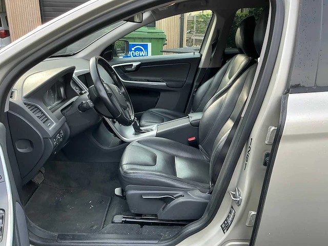 2017 volvo xc60 - afbeelding 5 van  25