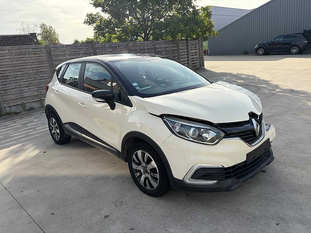 2018 - renault - captur - 0.9i - 12v turbo tce 90 - car - afbeelding 1 van  20