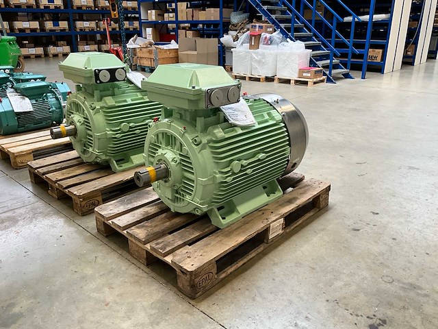 2018 abb elektromotor 90 kw (ongebruikt) - afbeelding 1 van  23
