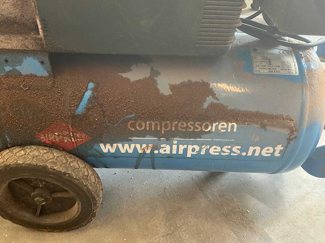 2018 airpress h 360/25 verrijdbare luchtcompressor - afbeelding 2 van  6