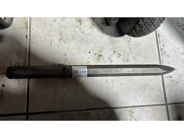 2018 atlas copco proi breekhamer - nieuwe beitel - afbeelding 5 van  8