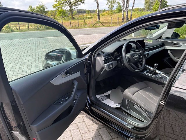 2018 audi a4 avant personenauto - afbeelding 3 van  31