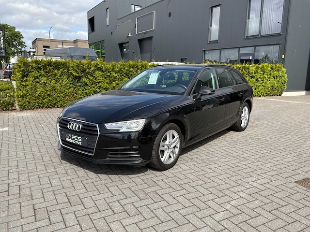 2018 audi a4 avant personenauto - afbeelding 1 van  31