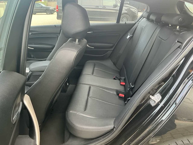 2018 bmw 1 118i personenauto - afbeelding 8 van  23