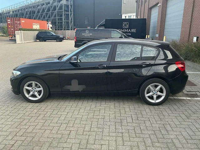 2018 bmw 1 118i personenauto - afbeelding 12 van  23