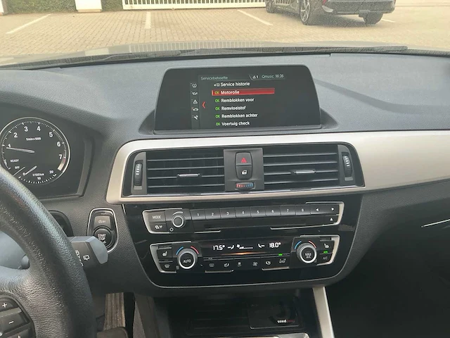 2018 bmw 1 118i personenauto - afbeelding 13 van  23