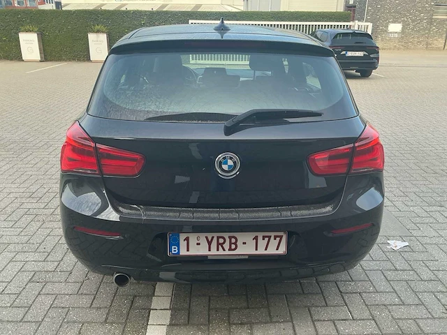 2018 bmw 1 118i personenauto - afbeelding 18 van  23