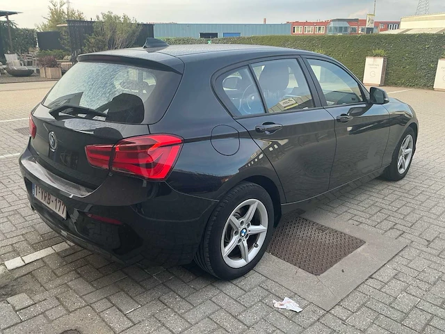 2018 bmw 1 118i personenauto - afbeelding 19 van  23