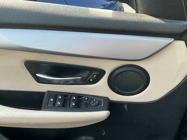 2018 bmw 216i personenauto - afbeelding 12 van  34