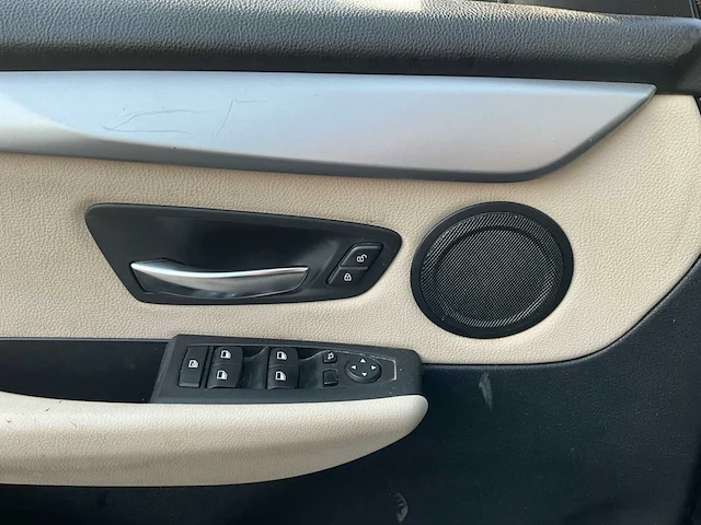 2018 bmw 216i personenauto - afbeelding 21 van  34