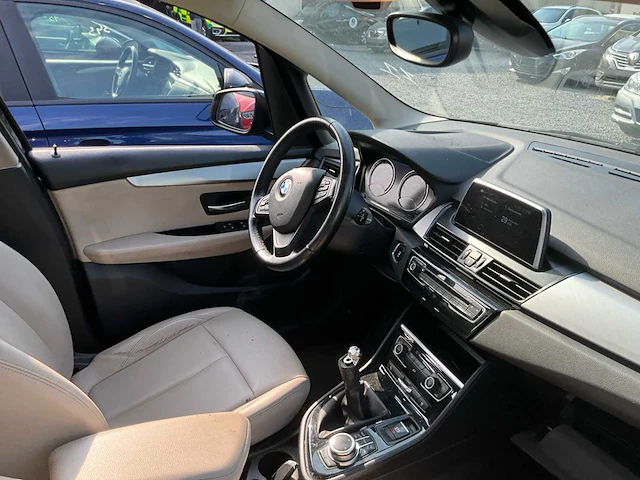 2018 bmw 216i personenauto - afbeelding 28 van  34