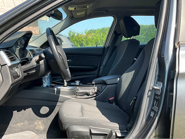 2018 bmw 318d - afbeelding 9 van  39