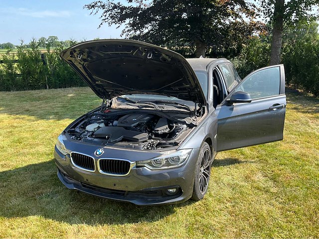 2018 bmw 318d - afbeelding 31 van  39