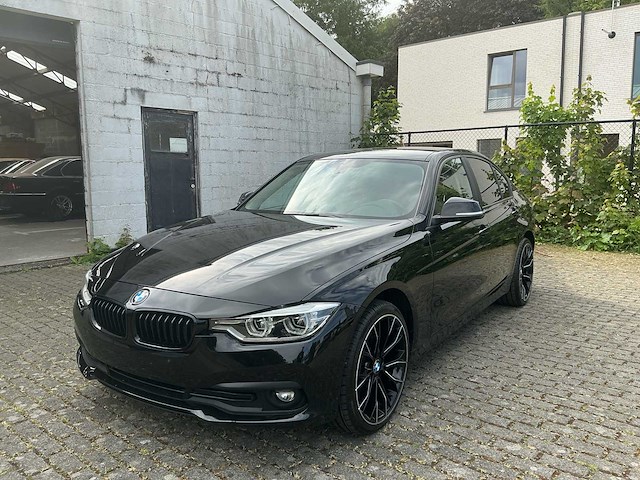2018 bmw 320i personenauto - afbeelding 1 van  23
