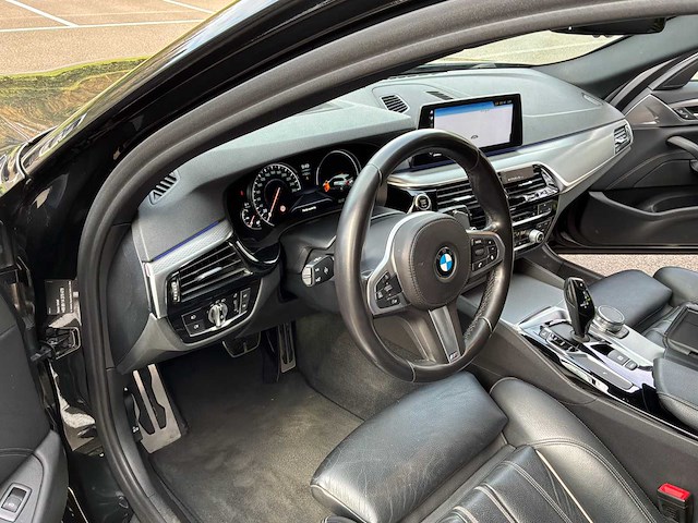 2018 bmw 520d x drive touring g31 auto - afbeelding 6 van  36