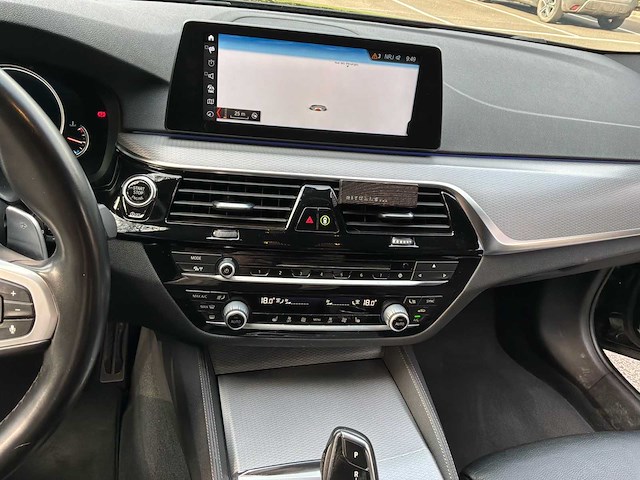 2018 bmw 520d x drive touring g31 auto - afbeelding 8 van  36