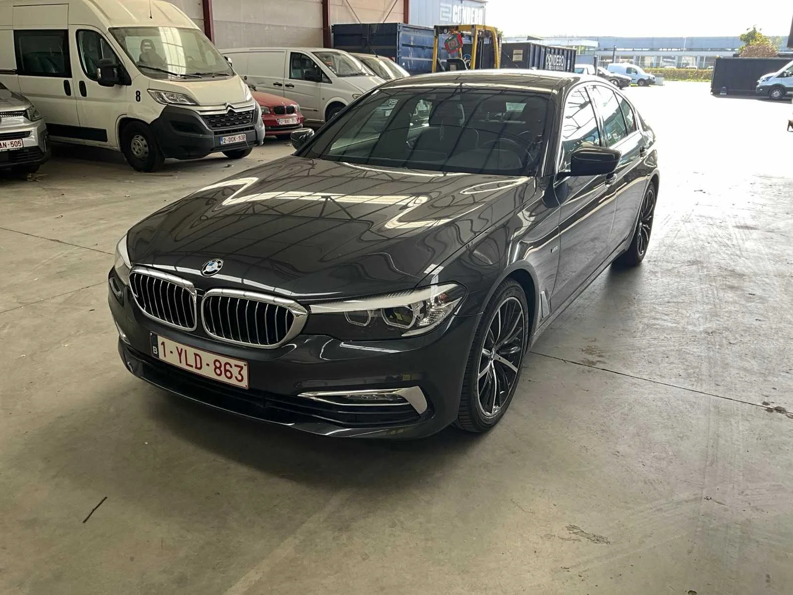 Auto's & transport wegens faillissement, leasing