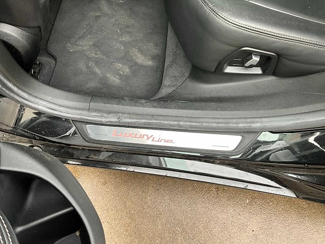 2018 bmw 630d luxury line - afbeelding 42 van  59