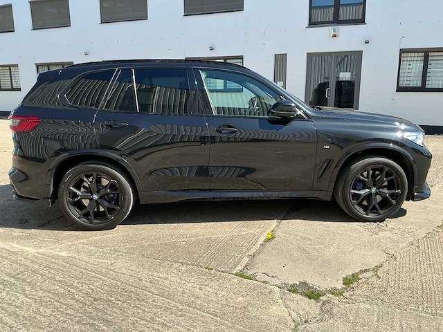 2018 bmw x5 xdrive30d personenauto - afbeelding 33 van  36