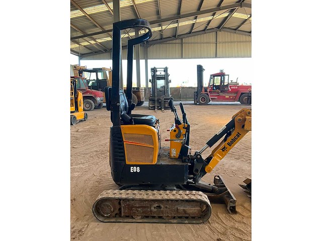 2018 bobcat e08 minigraafmachine - afbeelding 12 van  15