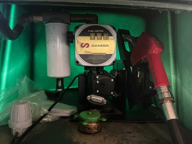 2018 boralit dieseltank met pomp - afbeelding 1 van  1