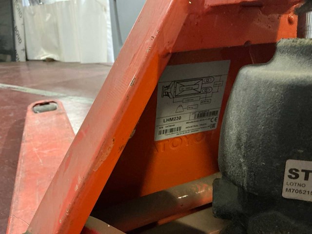 2018 bt lifter lhm230 transpallet - afbeelding 3 van  4