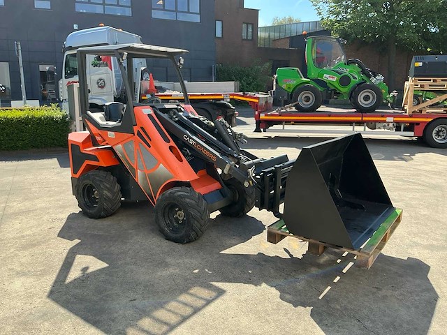 2018 cast cast 28t kniklader met graafbakken - afbeelding 12 van  15