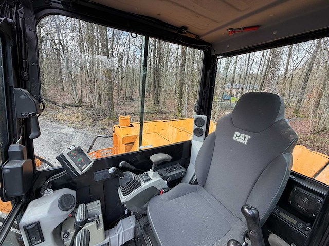 2018 caterpillar 305.5e2 rupsgraafmachine - afbeelding 29 van  40