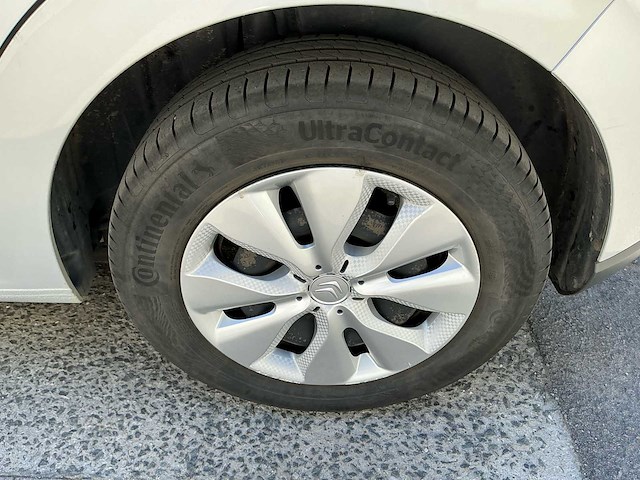 2018 citroën c3 1.2i hatchback personenauto - afbeelding 4 van  40