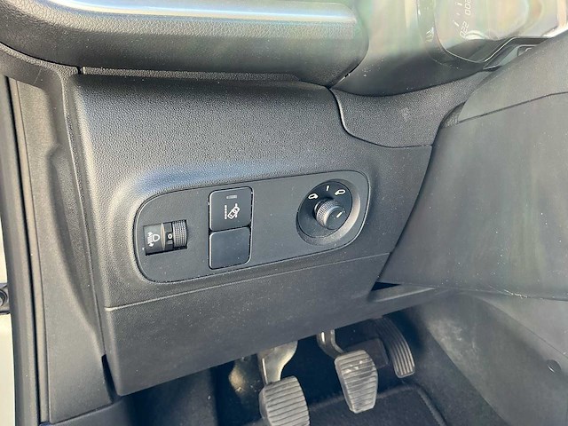 2018 citroën c3 1.2i hatchback personenauto - afbeelding 14 van  40