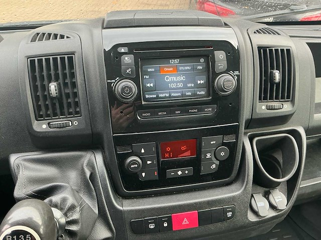 2018 citroën jumper l3h2 2.0 hdi lichte vracht - afbeelding 17 van  28