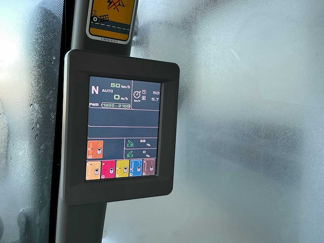 2018 deutz-fahr 6215 agroton ttv vierwielaangedreven landbouwtractor - afbeelding 12 van  28