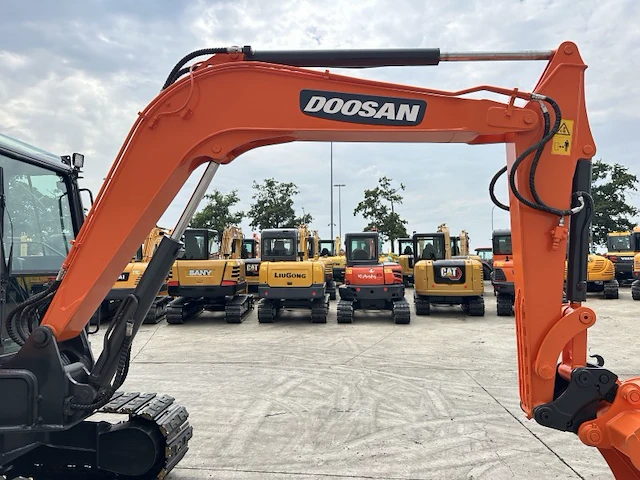 2018 doosan dx55-9c midigraafmachine - afbeelding 5 van  34